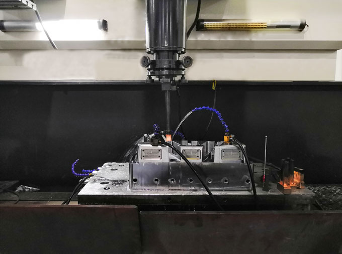 Injection Mold EDI Injection Mold EDI