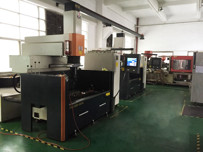 Injection mold factory