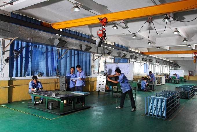 Injection mold factory