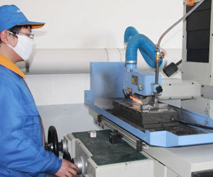 China injection mold maker China injection mold maker